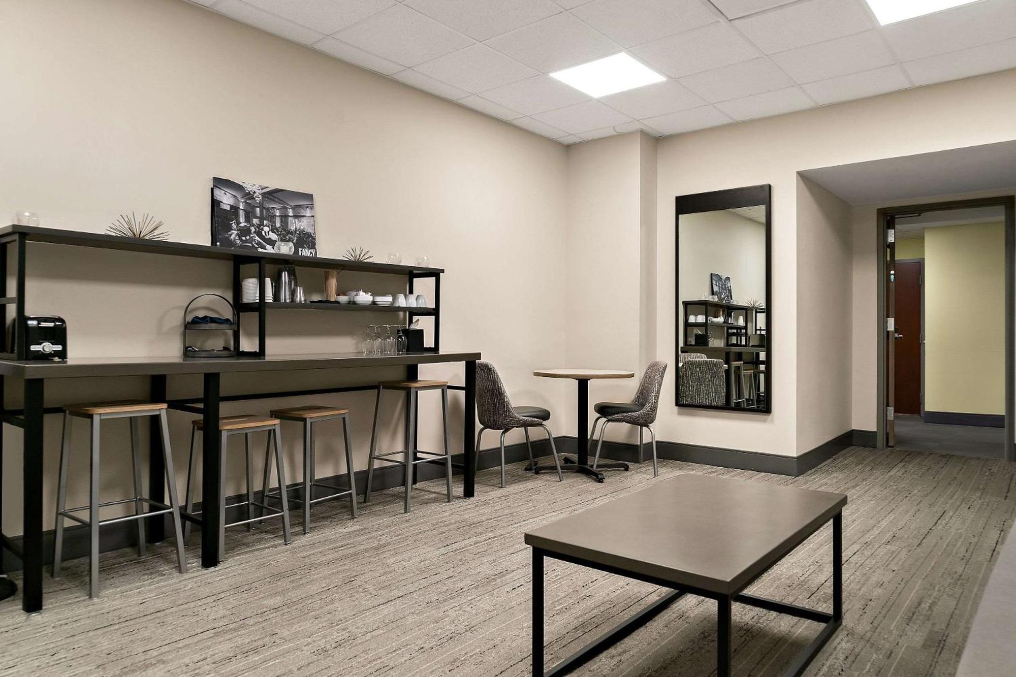 Cityflatshotel - Port Huron, Ascend Hotel Collection Bagian luar foto
