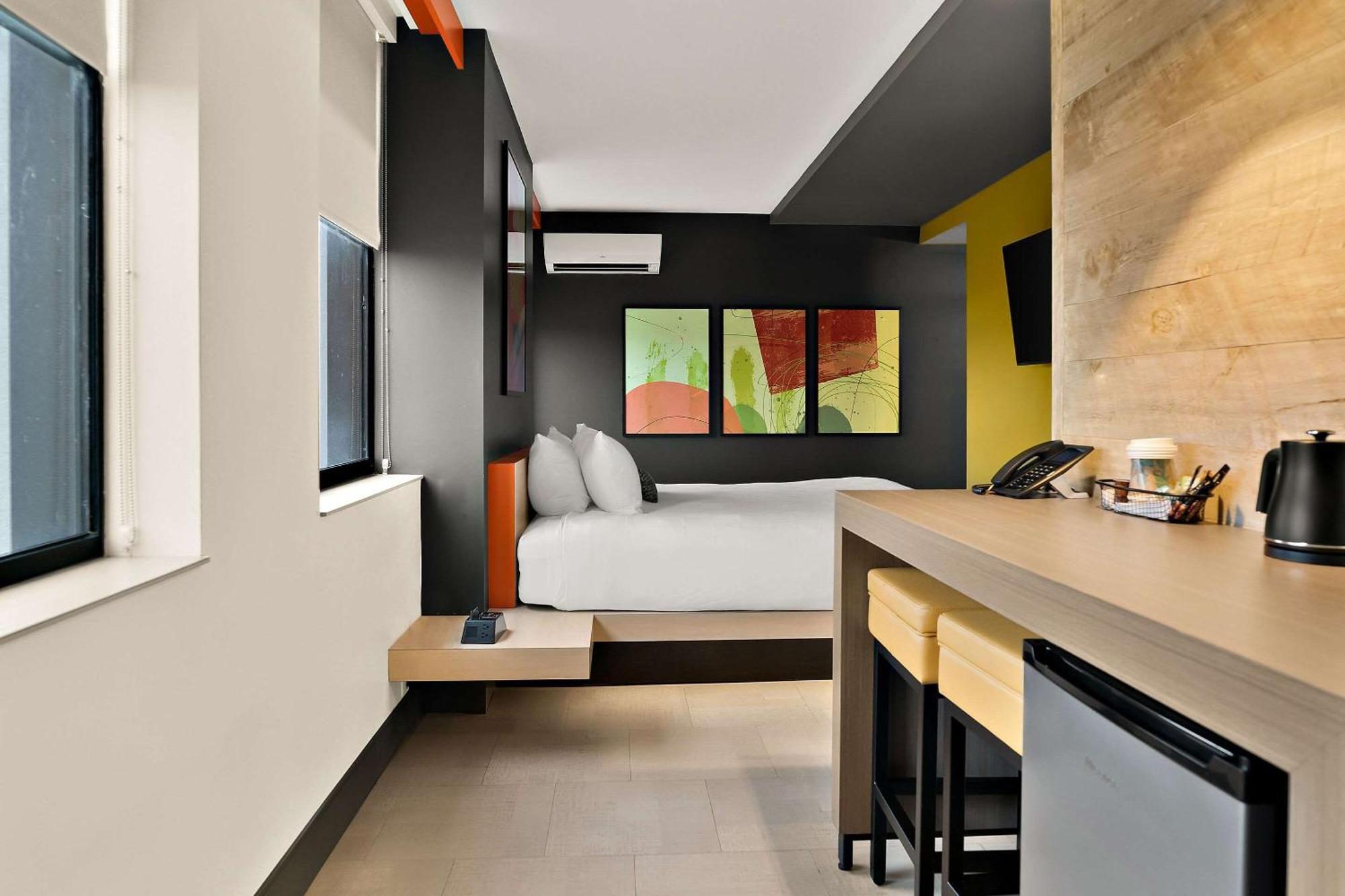 Cityflatshotel - Port Huron, Ascend Hotel Collection Bagian luar foto